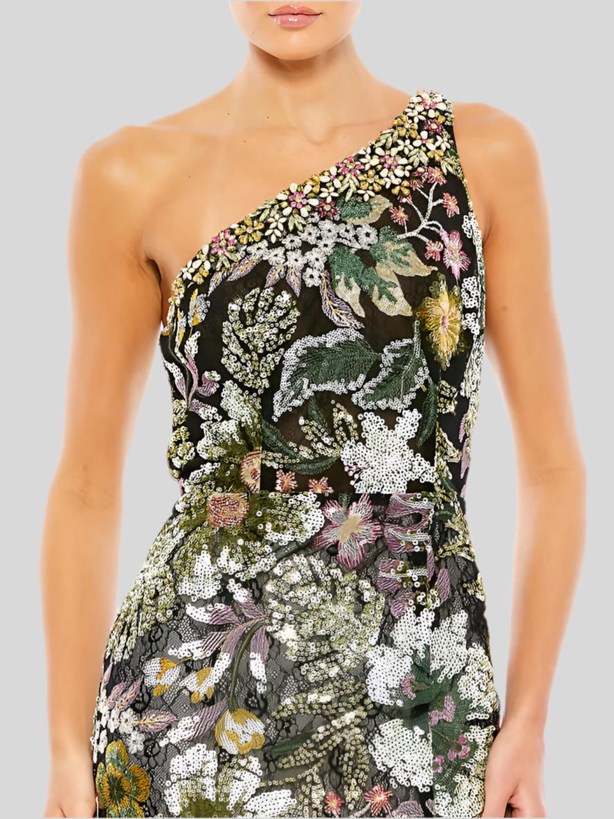 Mac Duggal