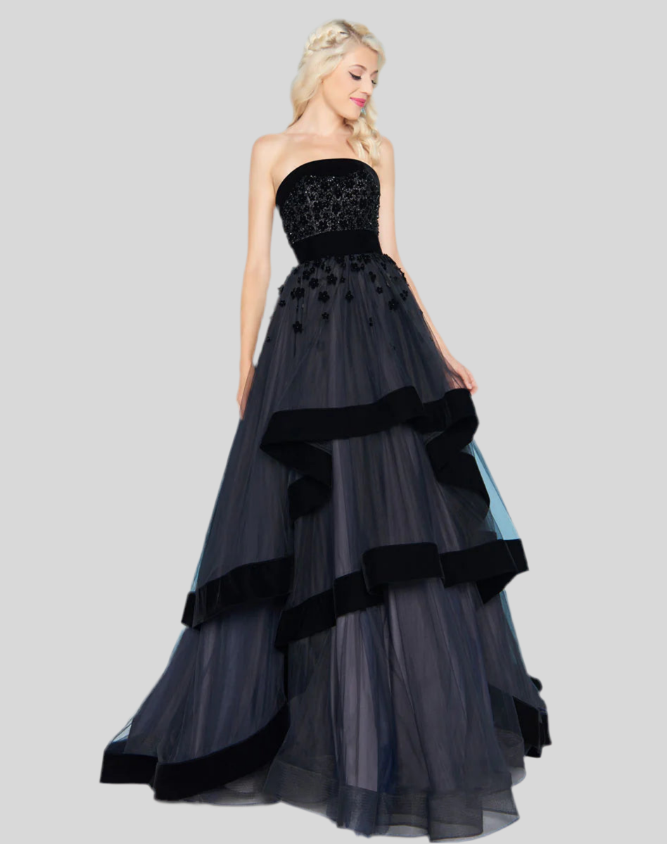 Mac Duggal